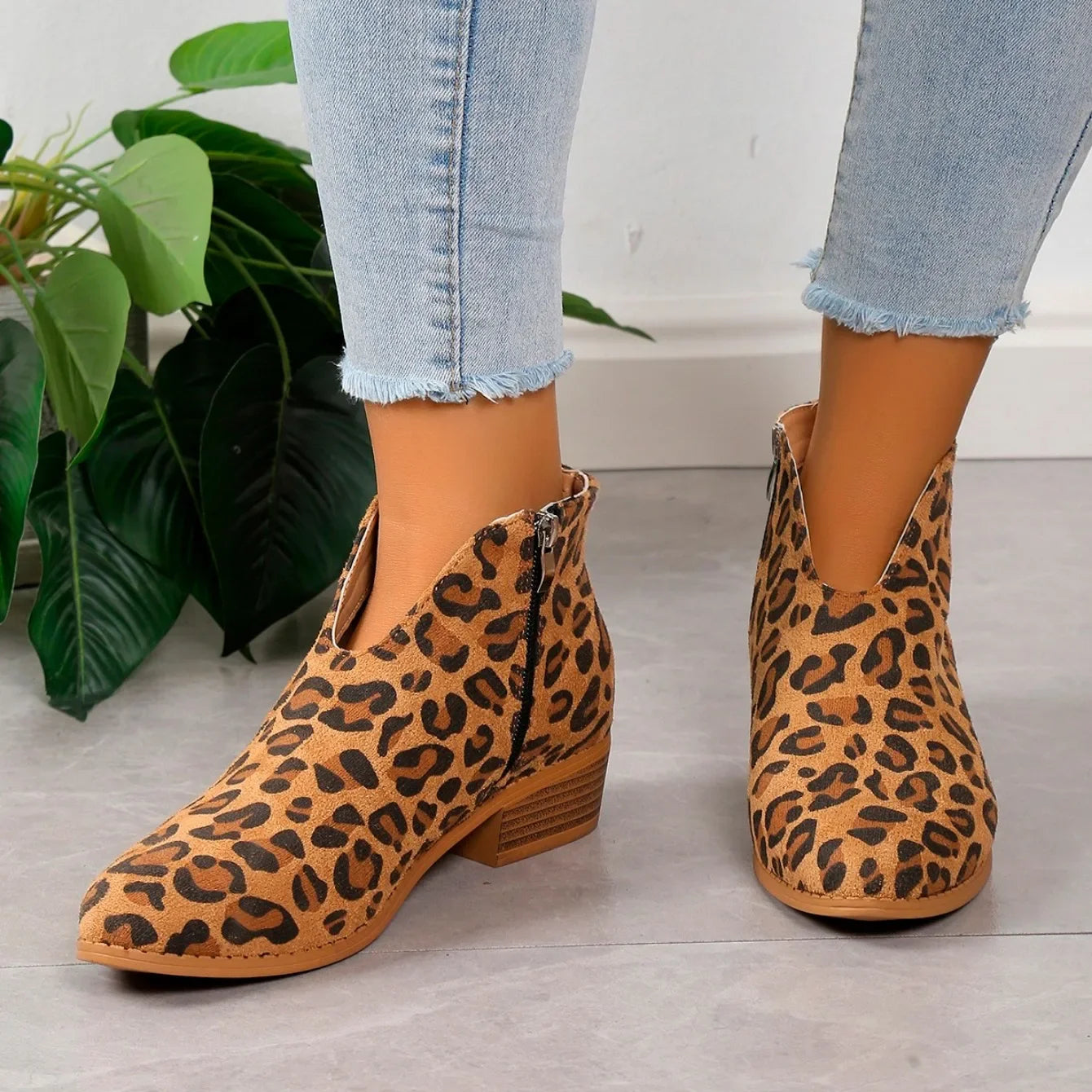 Camille | Leopard-Print Ankle Boots with Zipper – Chic, Easy-On Style