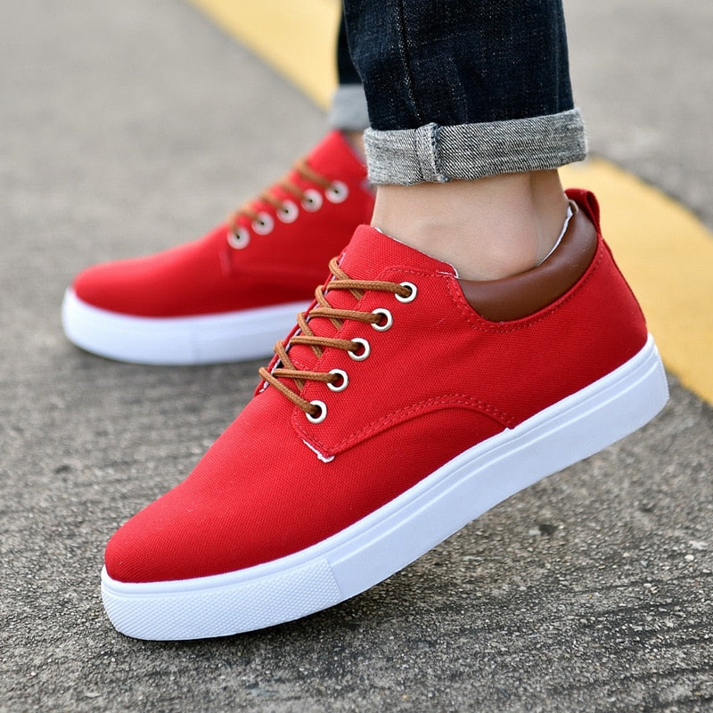 Everyday Style | Low-Top Sneakers for Men with Adjustable Fit | Versatile Footwear for Year-Round Wear 11