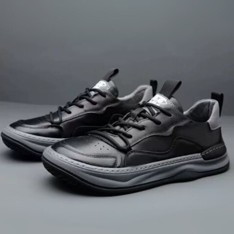 Lace-Up Men's Sneakers with Padded Comfort | Stylish Low-Top Trainers for Everyday Wear 2