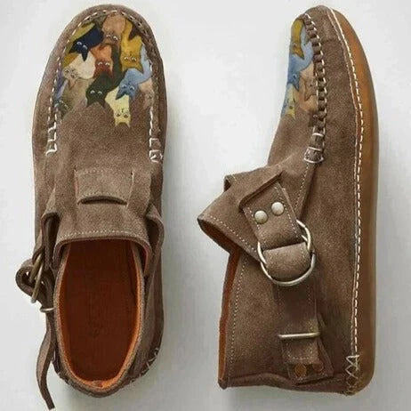 Claire | Slip-On Shoes with Artistic Cat Design