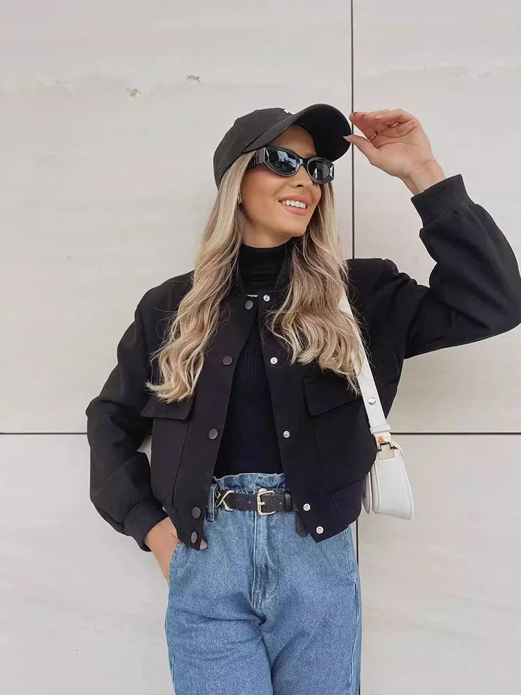 Clara | Casual Bomber Jacket with Front Pockets - Modern Everyday Style