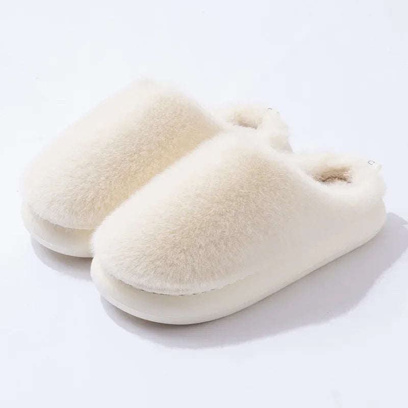 Danielle | Cozy Plush Slip-On Slippers for Cloud-Like Comfort