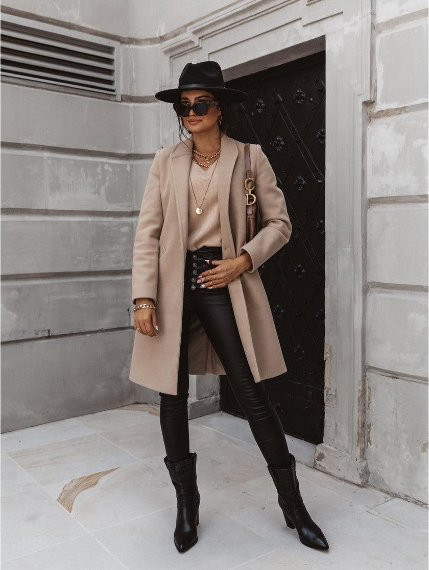 Alexis | Chic Double-Breasted Long Coat – Trendy, Modern Outerwear