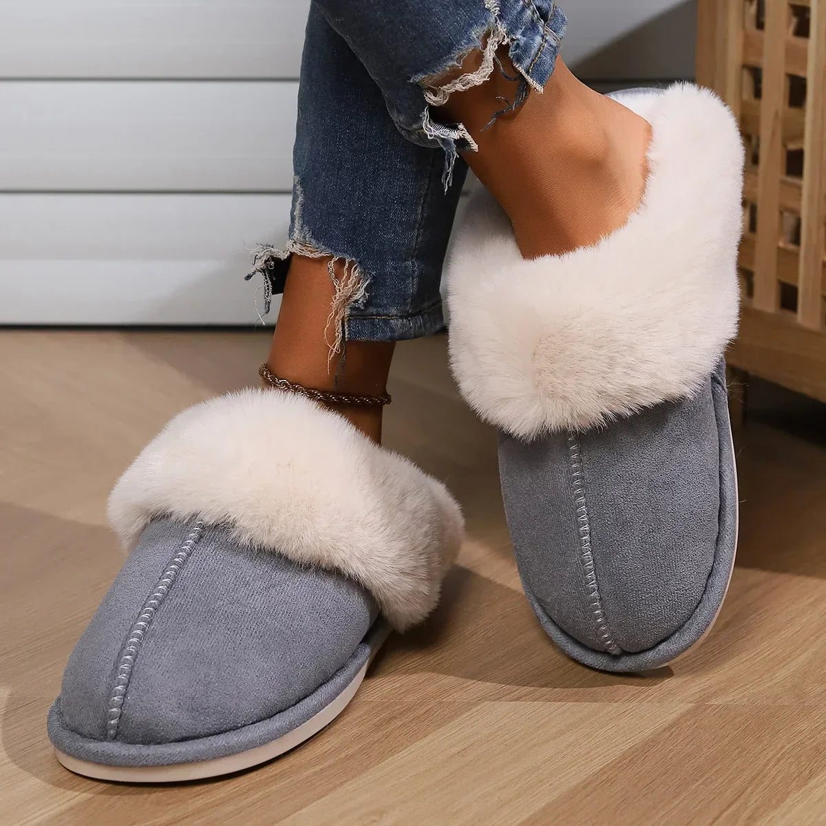 Caitlyn | Plush Fur Indoor Slippers - Ultra-Soft, Cozy Comfort for Home