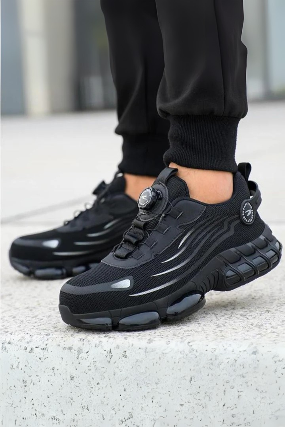 WorkGuard | Steel Toe Safety Shoes with Slip-Resistant Grip | Durable Work Boots for Comfort and Protection 2