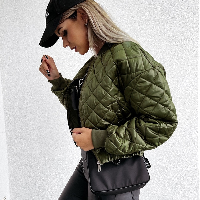 Sabrina | Quilted Short Zip-Up Bomber Jacket – Trendy, Cozy Outerwear